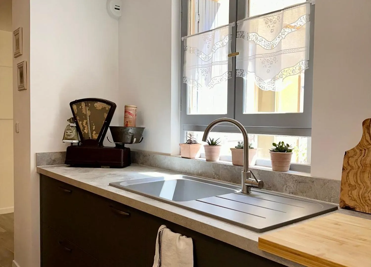Apartment Lou Paseo : Appartement Brocante Centre Historique L'Isle-sur-la-Sorgue
