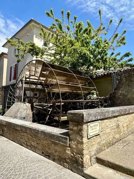 Apartment Lou Paseo : Appartement Brocante Centre Historique L'Isle-sur-la-Sorgue