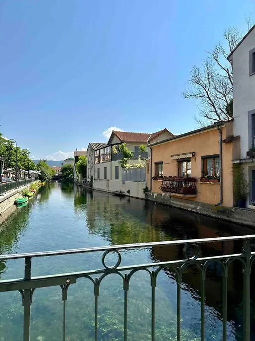 Lou Paseo : Appartement Brocante Centre Historique L'Isle-sur-la-Sorgue 0*,  France