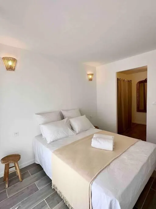 Apartment Lou Paseo : Appartement Brocante Centre Historique L'Isle-sur-la-Sorgue